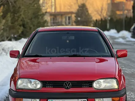 Volkswagen Golf 1993 года за 1 900 000 тг. в Шымкент