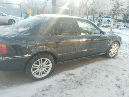 Audi A4 1996 года за 1 980 000 тг. в Актобе – фото 3