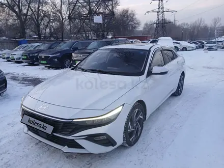 Hyundai Elantra 2024 года за 8 400 000 тг. в Алматы – фото 2