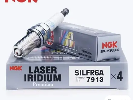 Свечи зажигания нжк ngk silfr 6a за 4 500 тг. в Астана
