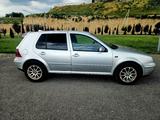 Volkswagen Golf 1999 года за 2 850 000 тг. в Шымкент