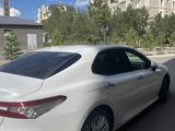 Toyota Camry 2020 года за 14 500 000 тг. в Астана – фото 3