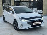 Hyundai Elantra 2019 годаfor7 900 000 тг. в Петропавловск – фото 2