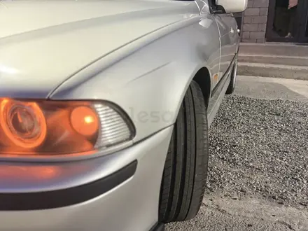 BMW 525 2001 года за 5 000 000 тг. в Шымкент – фото 9