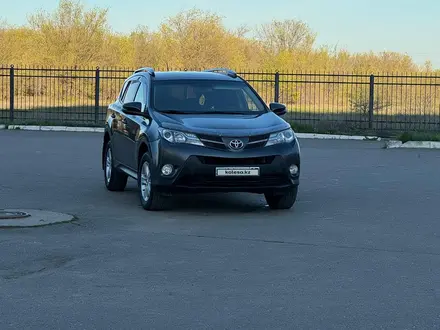 Toyota RAV4 2014 года за 8 000 000 тг. в Уральск – фото 19