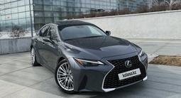 Lexus IS 300 2022 года за 19 900 000 тг. в Алматы – фото 2