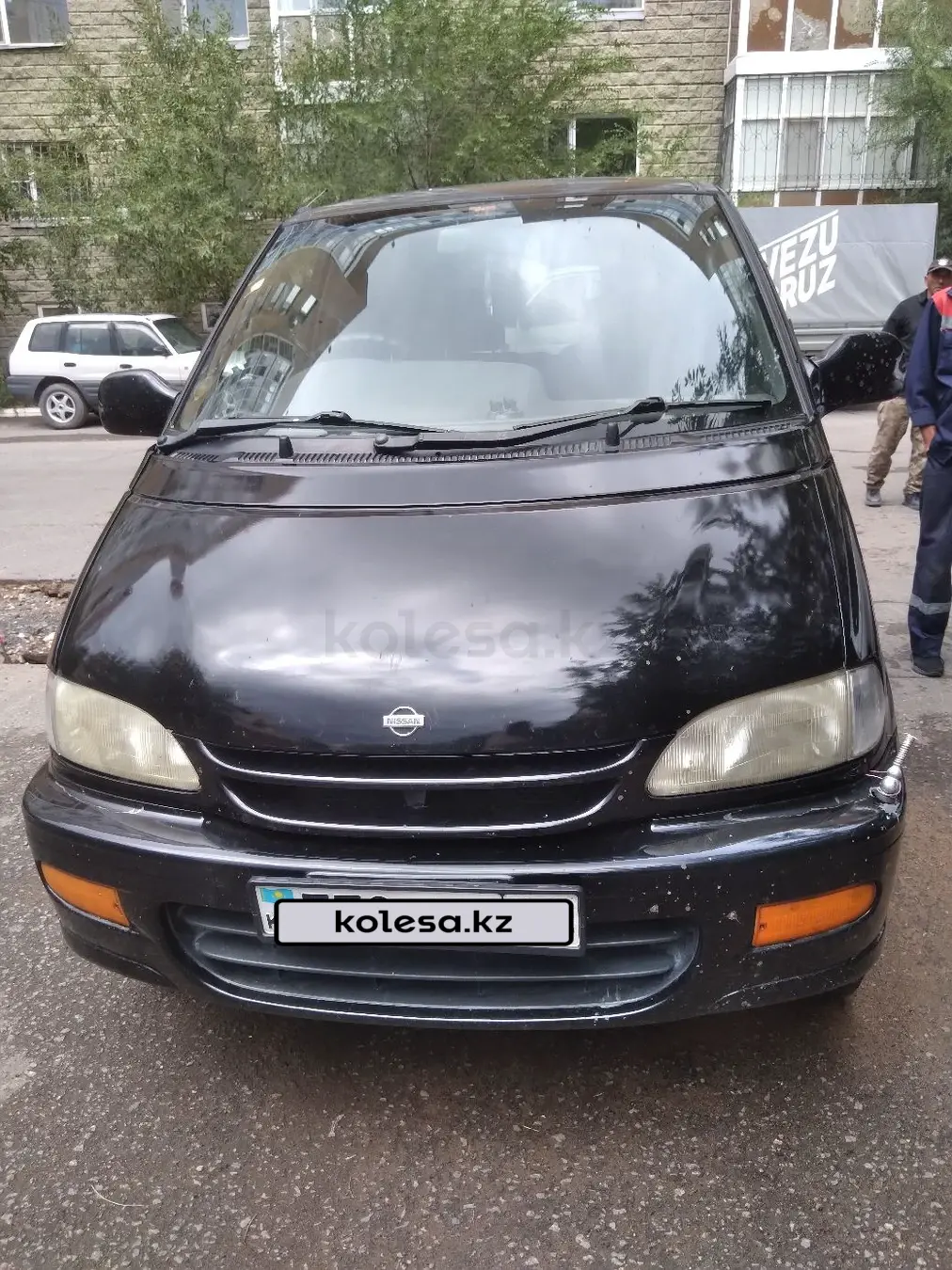 Nissan Serena, 1995