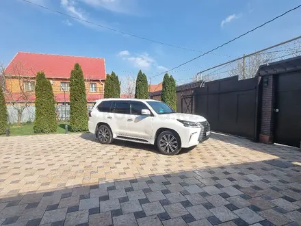 Lexus LX 570 2021 года за 65 000 000 тг. в Алматы – фото 13