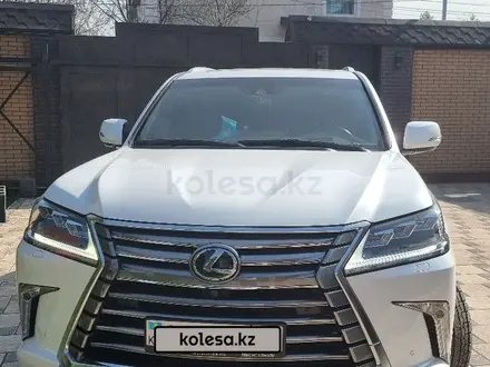 Lexus LX 570 2021 года за 65 000 000 тг. в Алматы