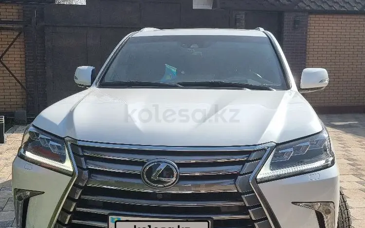 Lexus LX 570 2021 года за 65 000 000 тг. в Алматы