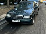 Mercedes-Benz C 220 1994 годаүшін1 900 000 тг. в Алматы