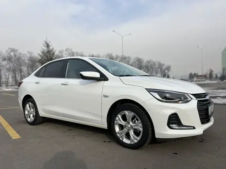 Chevrolet Onix 2023 года за 7 500 000 тг. в Алматы – фото 4
