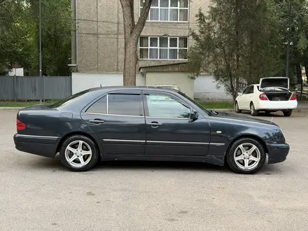 Mercedes-Benz E 280 1997 года за 2 200 000 тг. в Алматы – фото 5