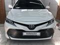 Toyota Camry 2019 года за 14 000 000 тг. в Алматы