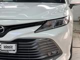 Toyota Camry 2019 года за 14 000 000 тг. в Алматы – фото 4