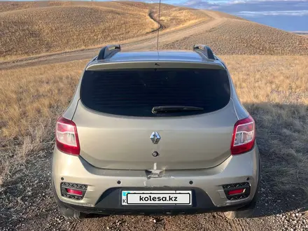 Renault Sandero Stepway 2016 года за 3 700 000 тг. в Актобе – фото 3