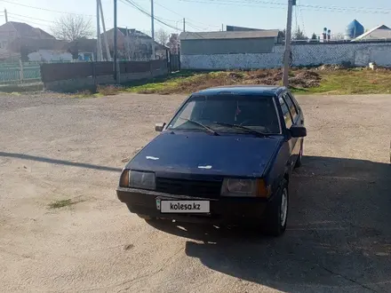 ВАЗ (Lada) 21099 2000 года за 450 000 тг. в Абай (Келесский р-н) – фото 6