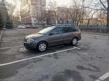 Toyota Corolla 2002 года за 3 500 000 тг. в Алматы – фото 2