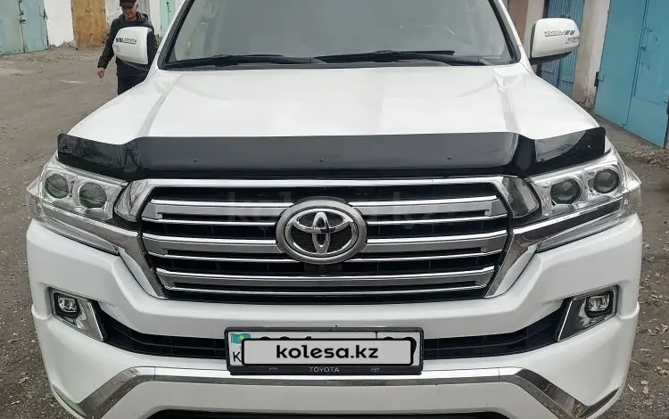 Toyota Land Cruiser 2011 годаfor21 000 000 тг. в Караганда