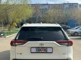 Toyota RAV4 2020 года за 8 000 000 тг. в Актау – фото 3