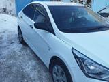 Hyundai Solaris 2015 годаүшін5 600 000 тг. в Астана – фото 3