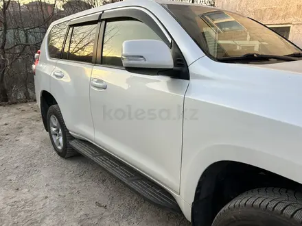 Toyota Land Cruiser Prado 2013 года за 12 600 000 тг. в Алматы – фото 3