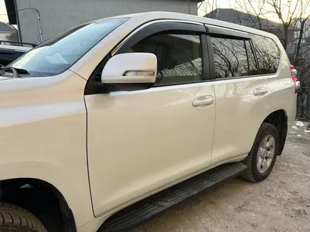 Toyota Land Cruiser Prado 2013 года за 12 600 000 тг. в Алматы
