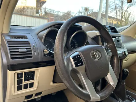 Toyota Land Cruiser Prado 2013 года за 12 600 000 тг. в Алматы – фото 4