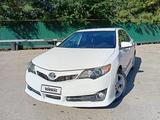 Toyota Camry 2013 года за 5 400 000 тг. в Актобе