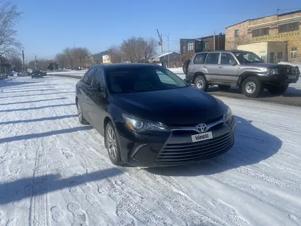 Toyota Camry 2015 года за 10 800 000 тг. в Караганда – фото 3