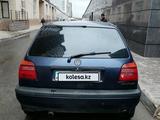 Volkswagen Golf 1993 годаүшін800 000 тг. в Астана – фото 5