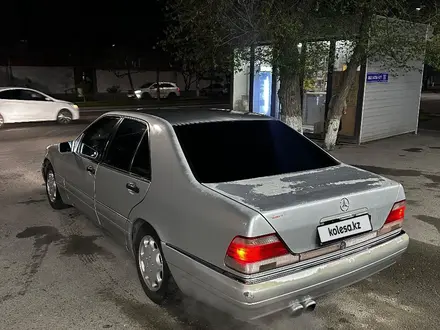 Mercedes-Benz S 320 1996 года за 1 200 000 тг. в Шымкент – фото 4