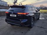 Toyota Highlander 2022 года за 23 500 000 тг. в Петропавловск – фото 5