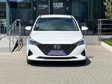 Hyundai Accent 2021 года за 6 970 000 тг. в Караганда – фото 3