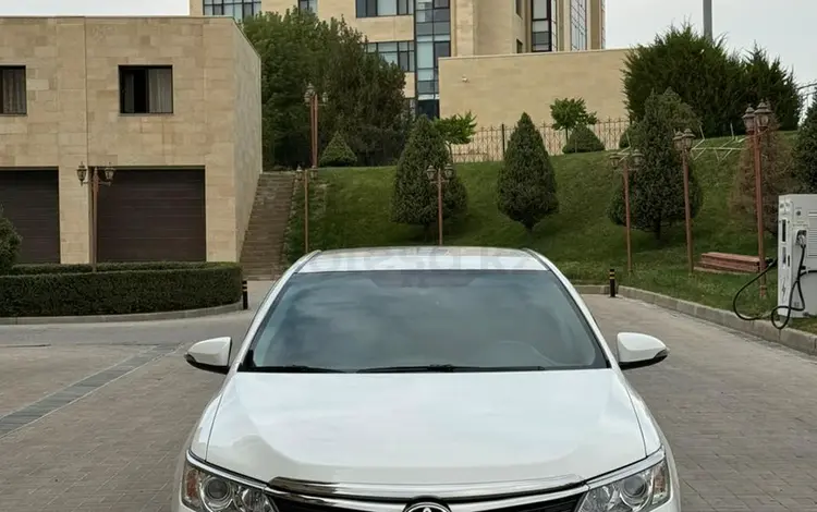 Toyota Camry 2015 годаfor11 700 000 тг. в Астана