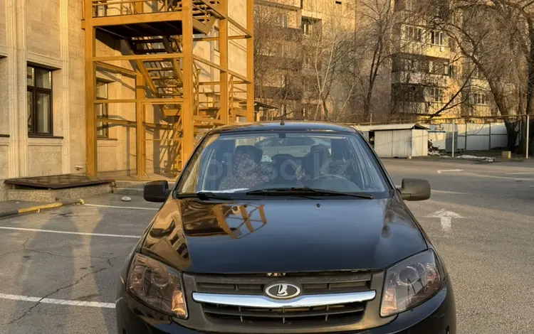 ВАЗ (Lada) Granta 2190 2013 года за 2 700 000 тг. в Алматы