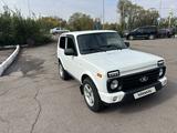 ВАЗ (Lada) Lada 2121 2018 года за 4 250 000 тг. в Караганда – фото 2