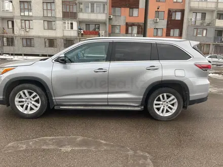 Toyota Highlander 2015 года за 14 000 000 тг. в Алматы – фото 4