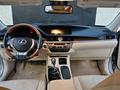 Lexus ES 300h 2013 года за 7 000 000 тг. в Актау – фото 10