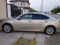 Lexus ES 300h 2013 года за 7 000 000 тг. в Актау – фото 8