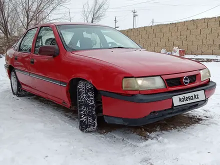 Opel Vectra 1992 года за 550 000 тг. в Туркестан – фото 2