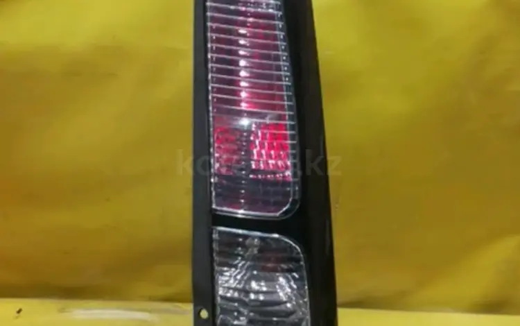 Стоп фонарь оригинал Nissan Cube AZ10 за 15 000 тг. в Караганда
