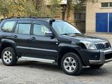 Toyota Land Cruiser Prado 2007 года за 9 500 000 тг. в Актобе – фото 4