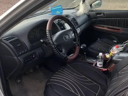 Toyota Camry 2002 года за 4 450 000 тг. в Актобе – фото 8