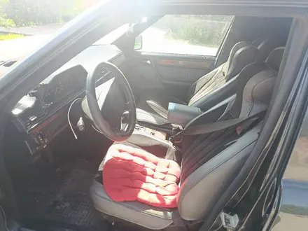 Mercedes-Benz E 230 1991 года за 2 500 000 тг. в Алматы – фото 4