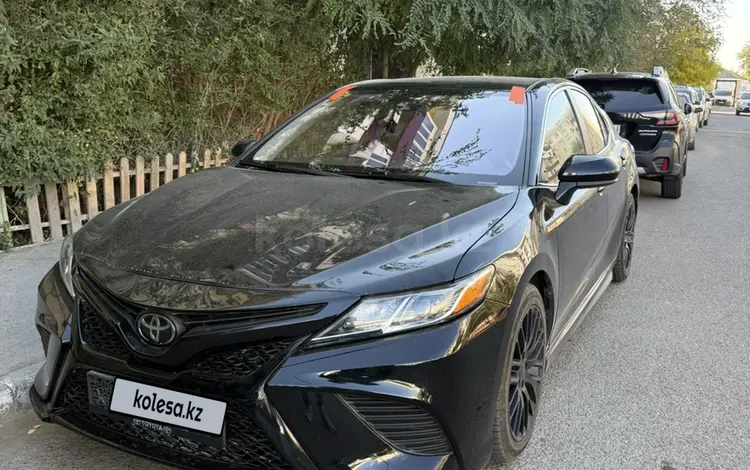 Toyota Camry 2018 годаүшін7 200 000 тг. в Атырау