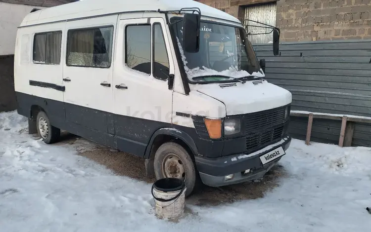 Mercedes-Benz  T1 1989 годаүшін1 000 000 тг. в Астана