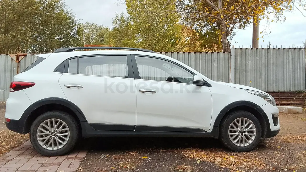 Kia Rio X-Line, 2020