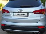 Hyundai Santa Fe 2014 годаүшін8 700 000 тг. в Риддер – фото 2