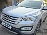 Hyundai Santa Fe 2014 годаүшін8 700 000 тг. в Риддер